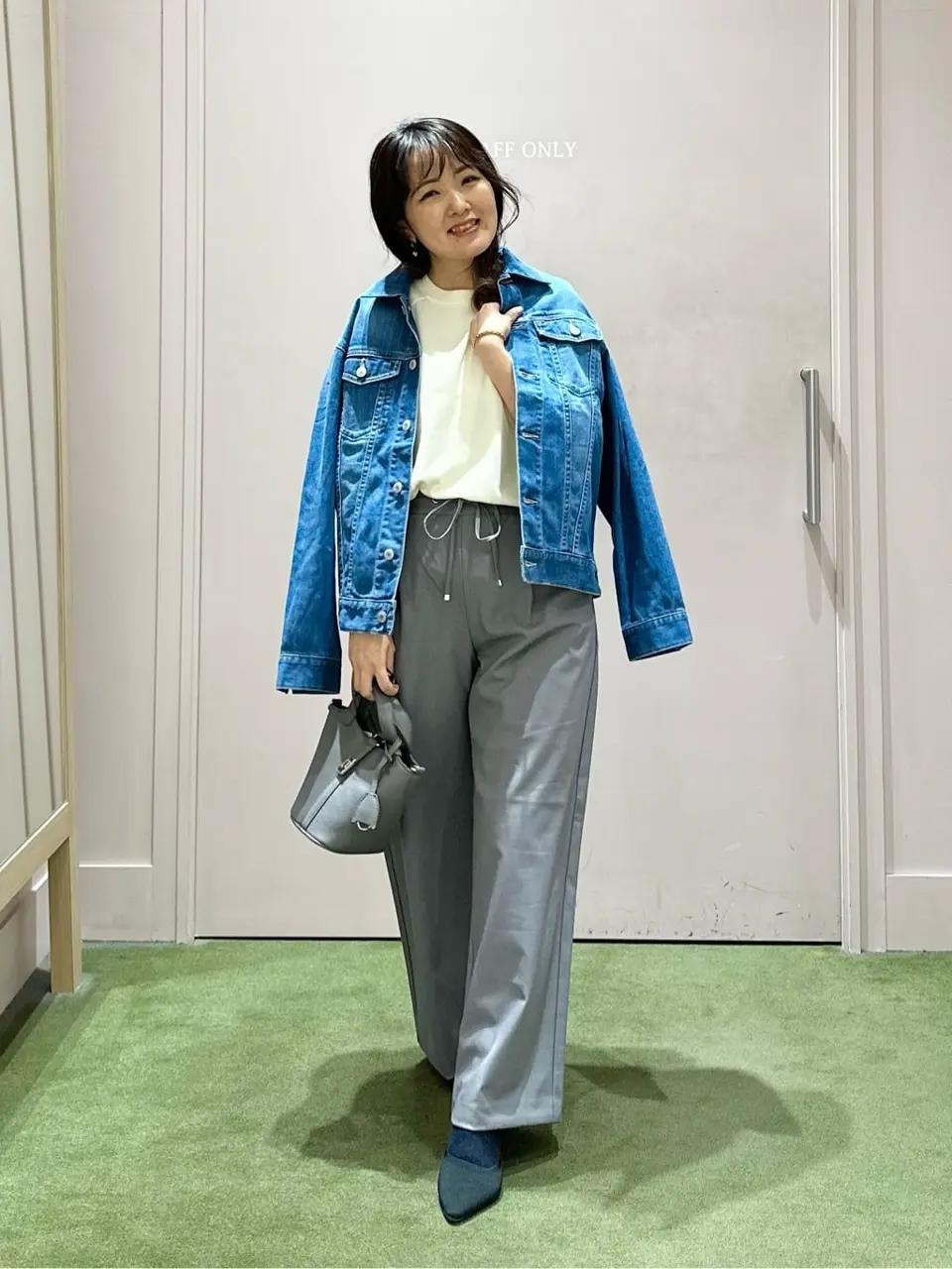 ANY フジコ コーディネート画像