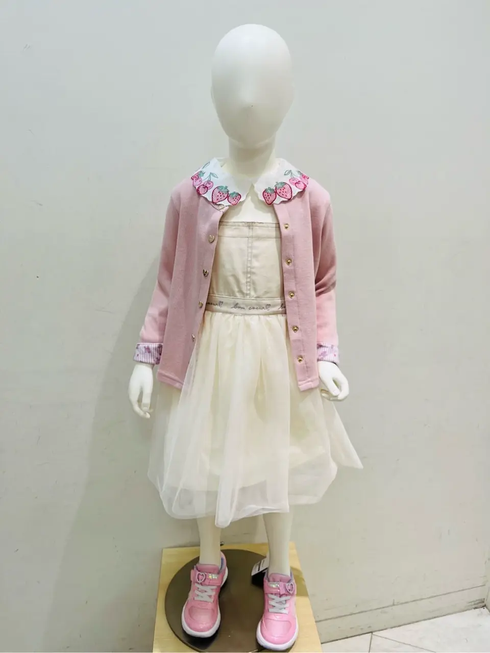 ANY 河田　 コーディネート画像