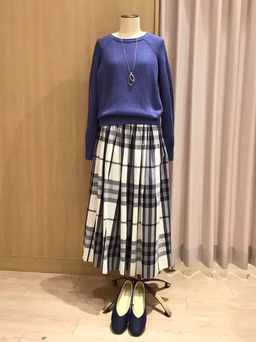 ANY 本吉 コーディネート画像