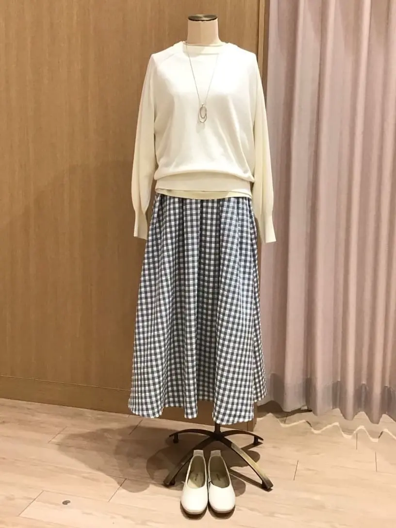  本吉 コーディネート画像