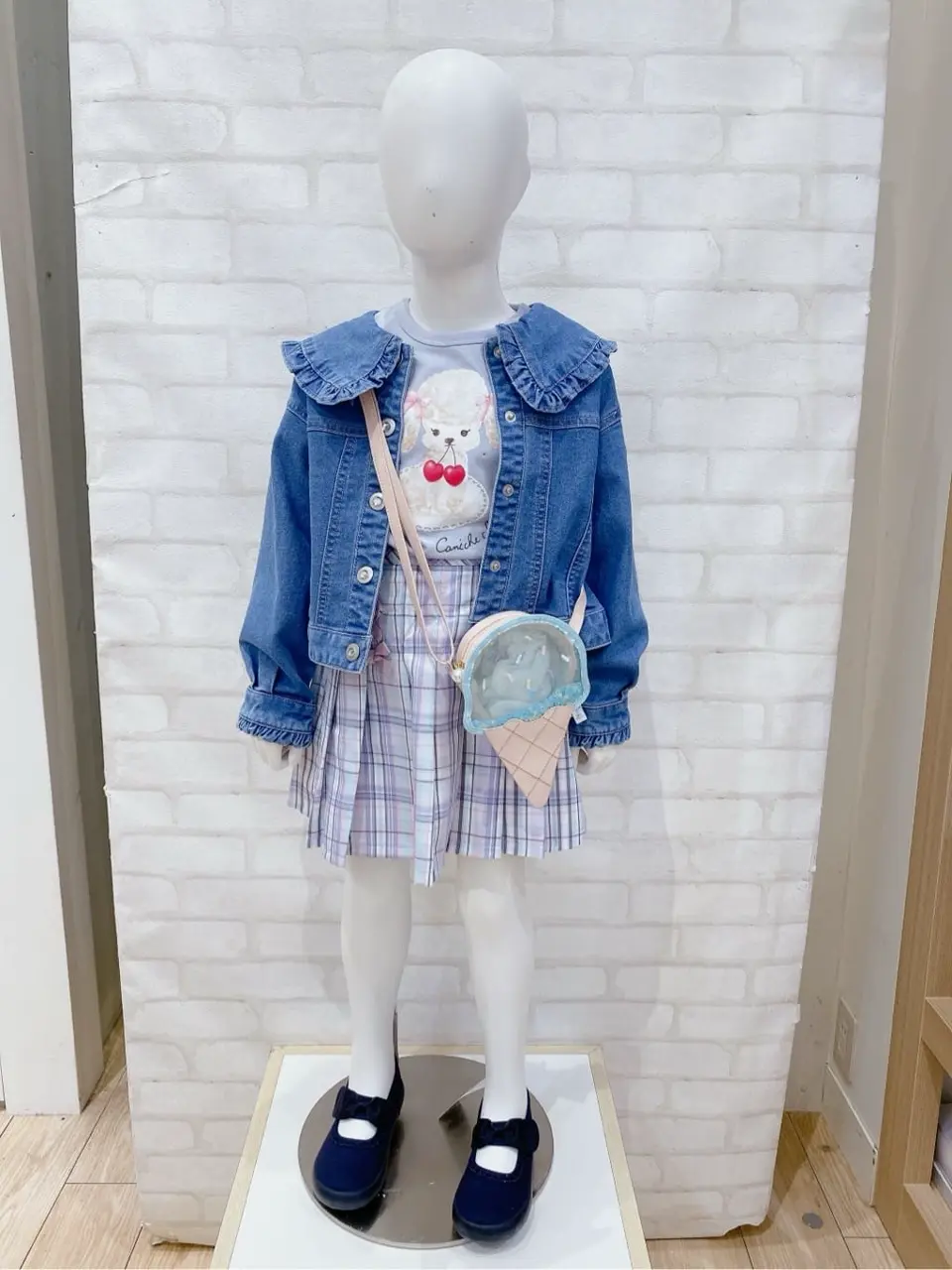 ANY 嶋田 コーディネート画像