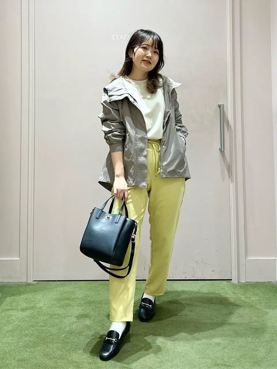 ANY フジコ コーディネート画像