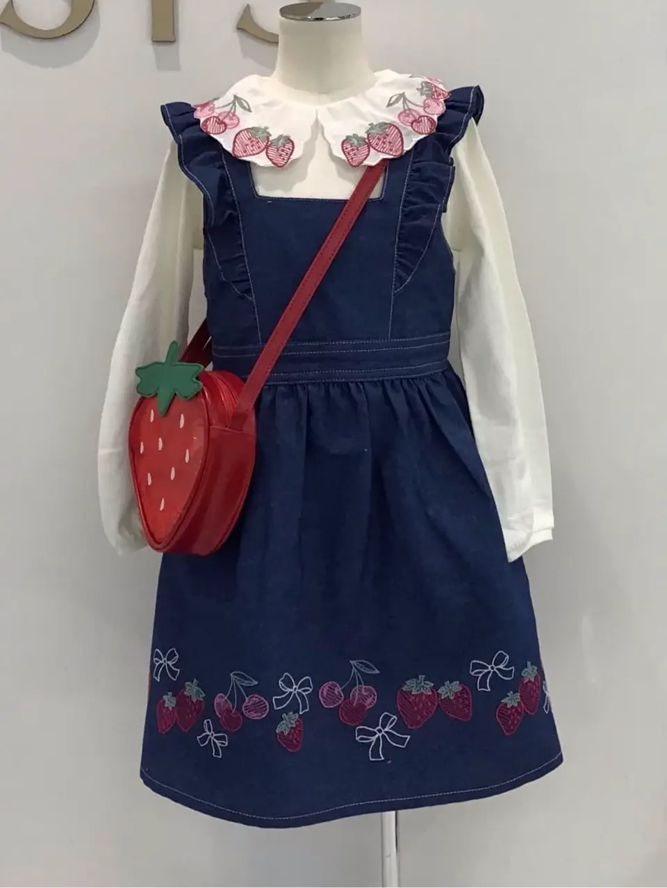 ANY カモガワ コーディネート画像