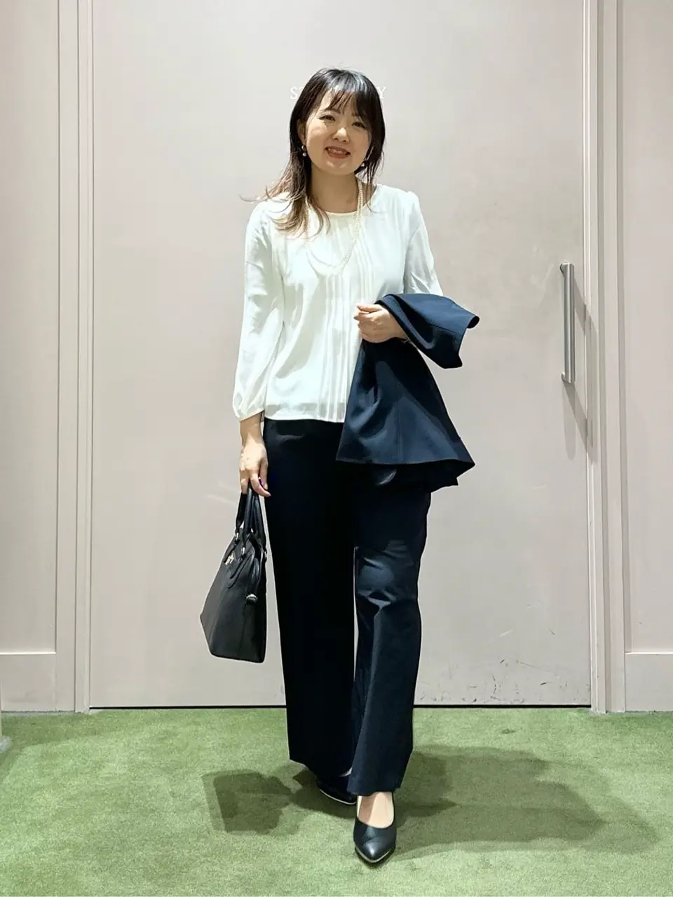 ANY フジコ コーディネート画像