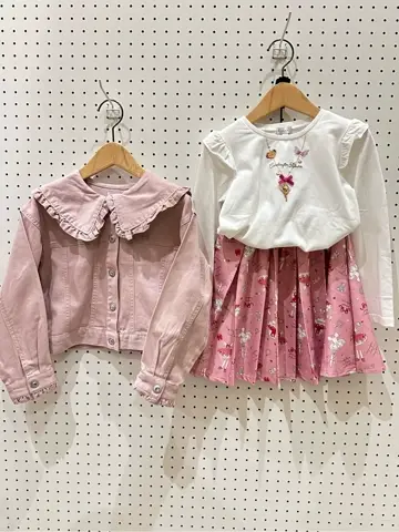 ANY フジコ コーディネート画像