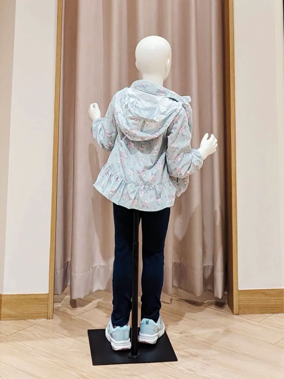 ANY 奥原 コーディネート画像