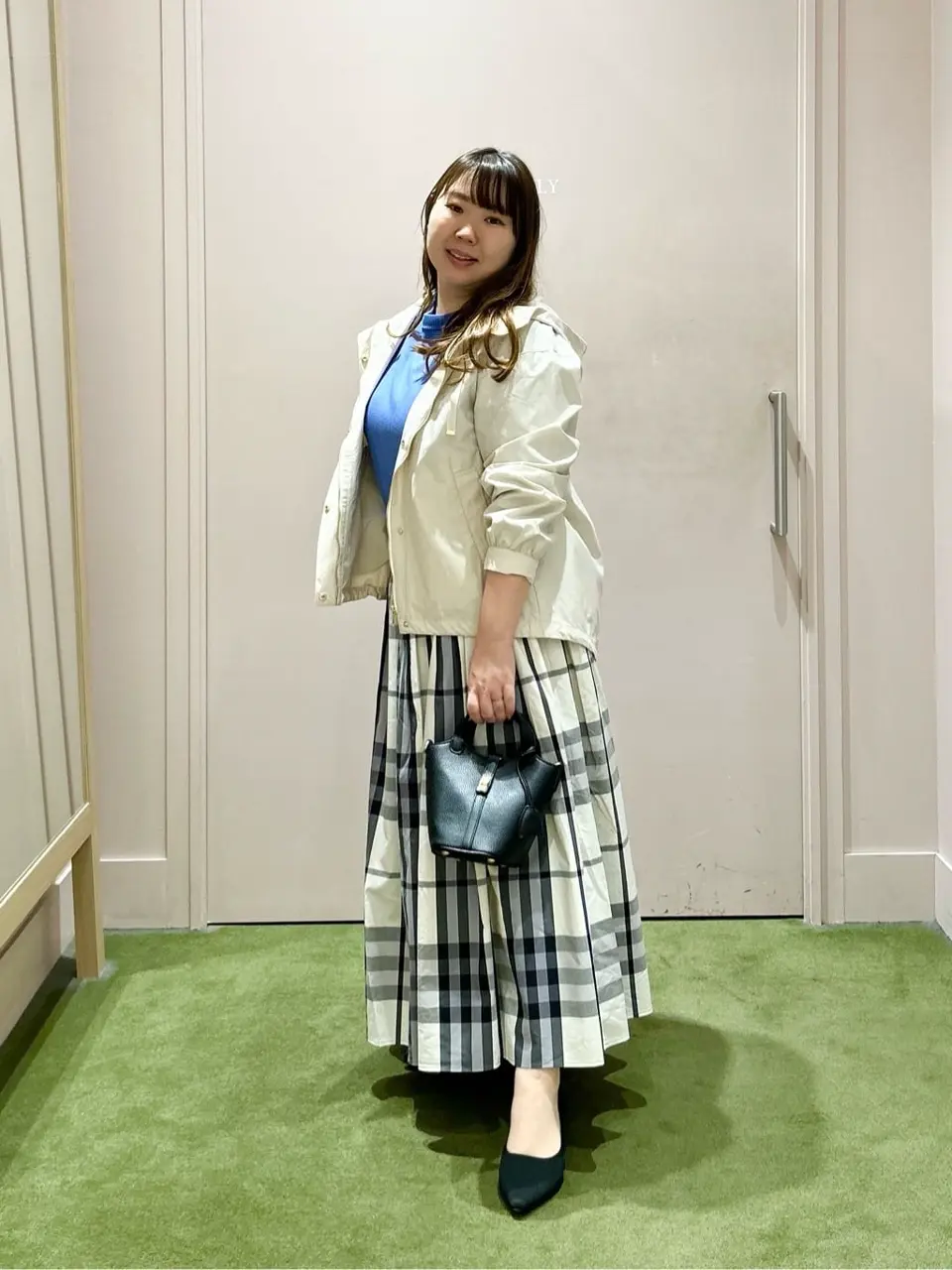 ANY O コーディネート画像