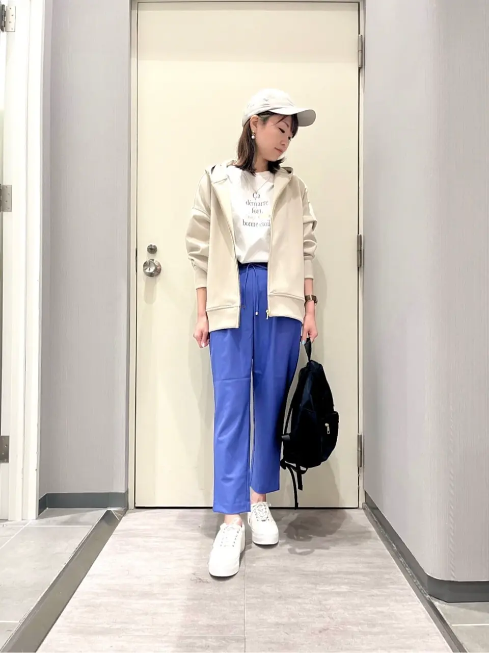 ANY 金井 コーディネート画像