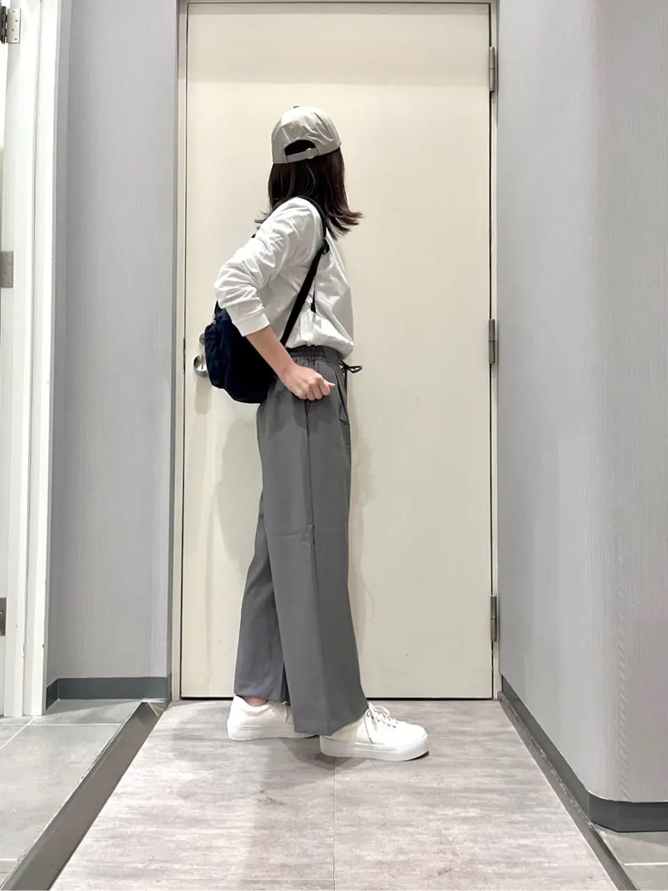 ANY 金井 コーディネート画像