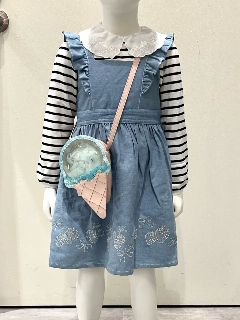 ANY 金井 コーディネート画像