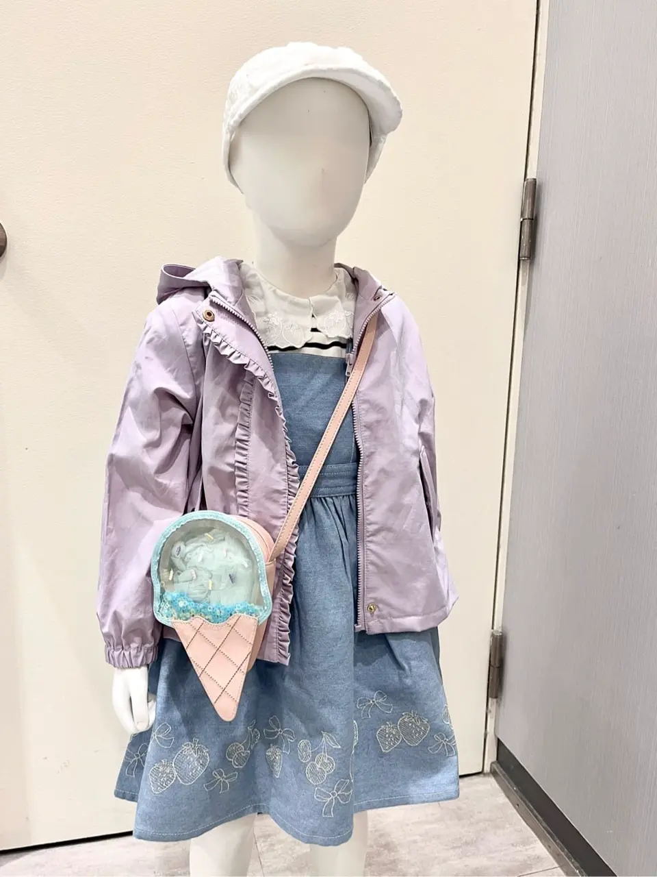 ANY 金井 コーディネート画像