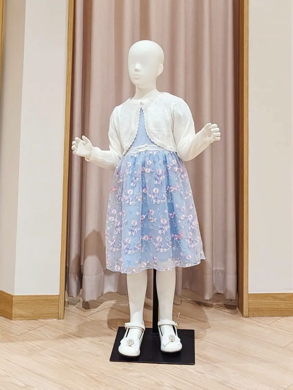 ANY 奥原 コーディネート画像