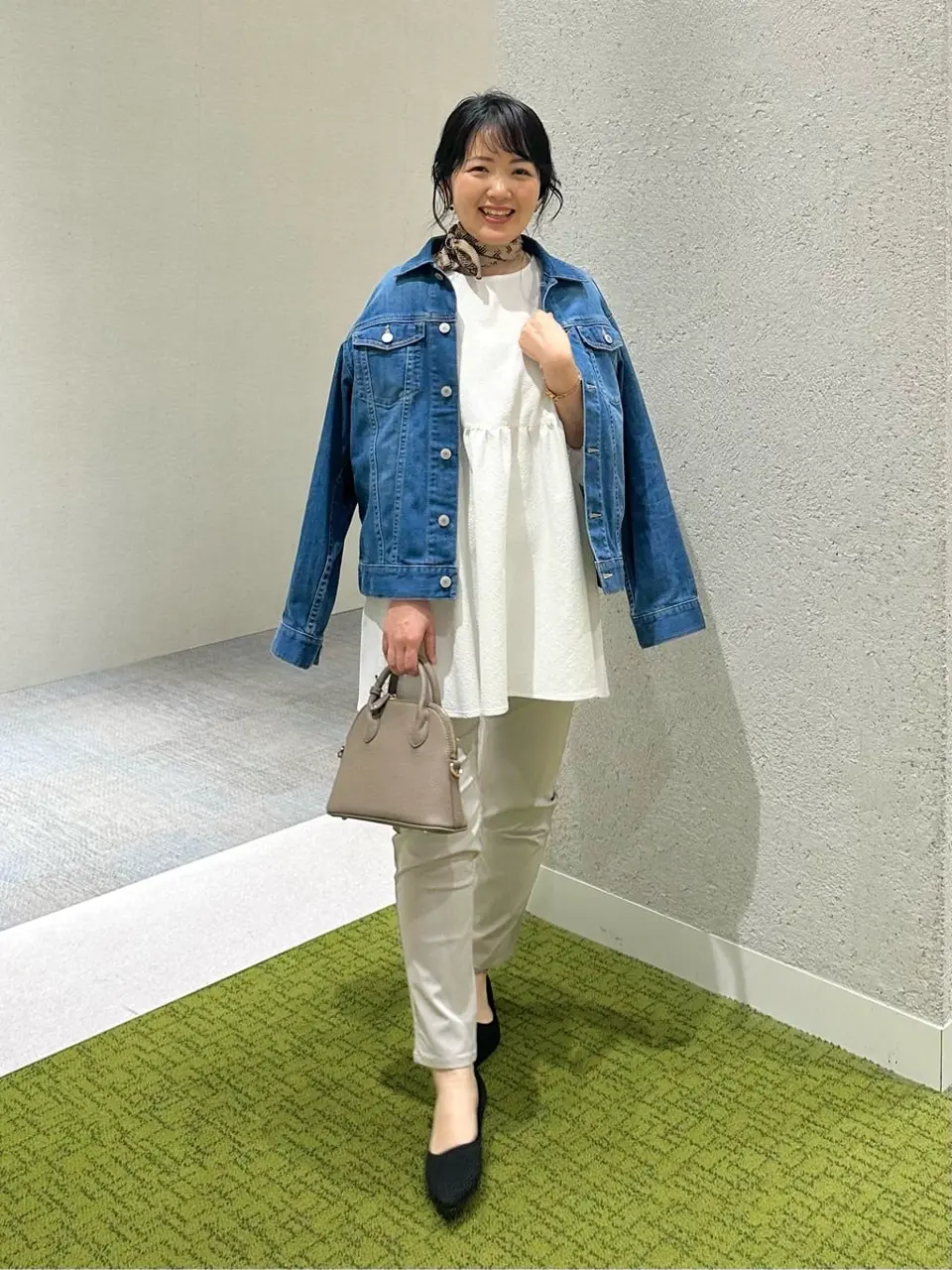 ANY フジコ コーディネート画像