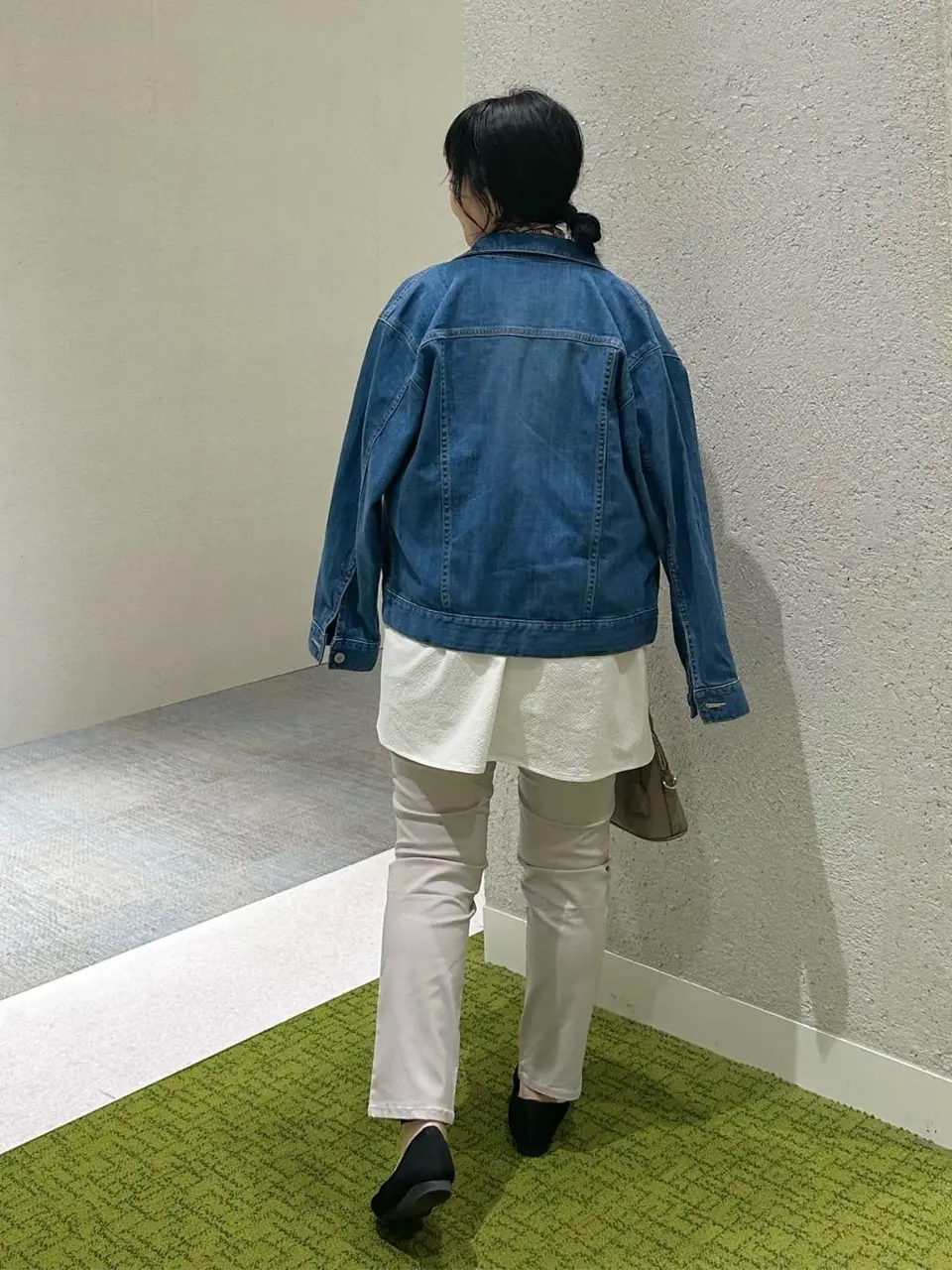 ANY フジコ コーディネート画像