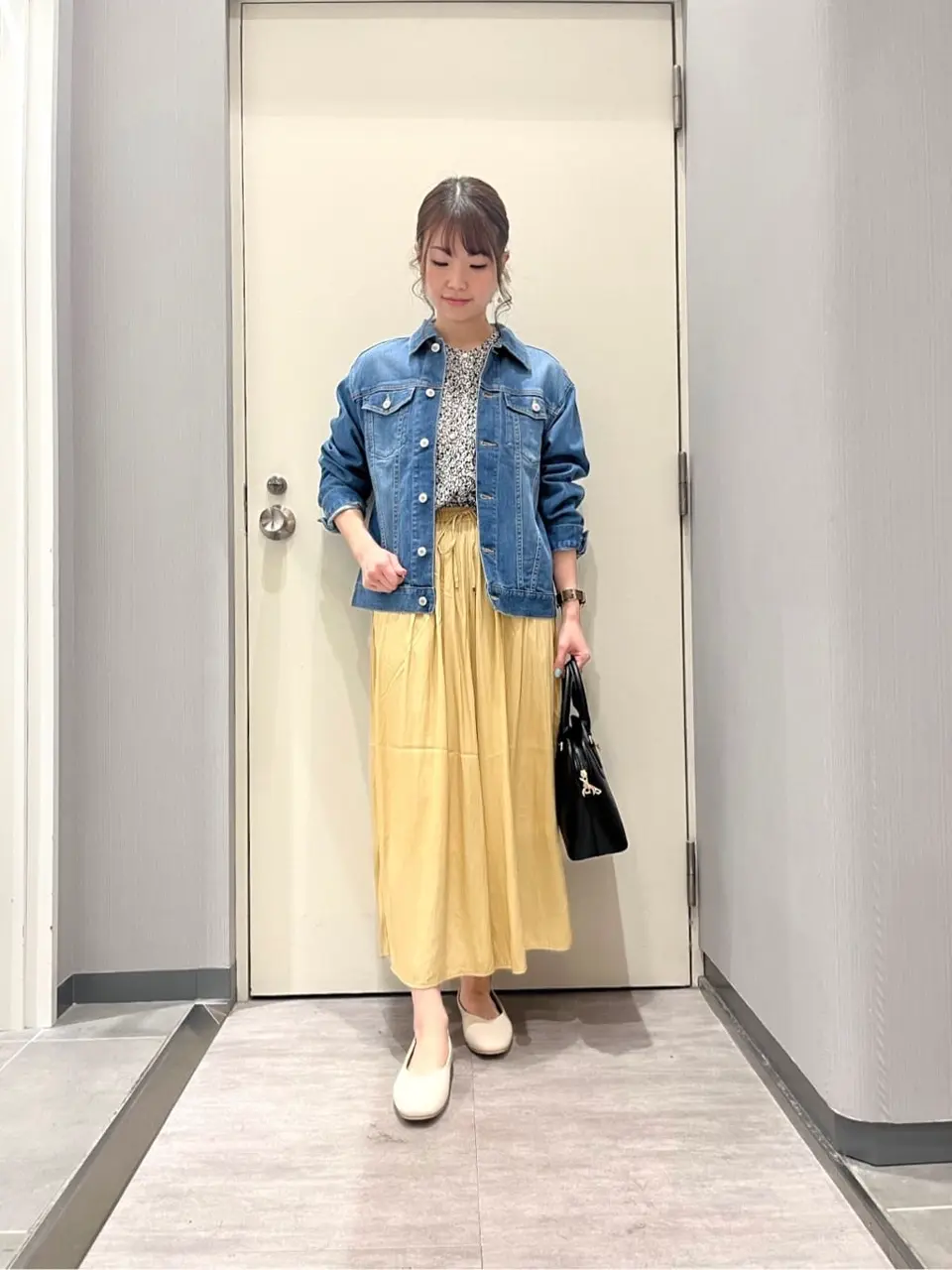 ANY 金井 コーディネート画像