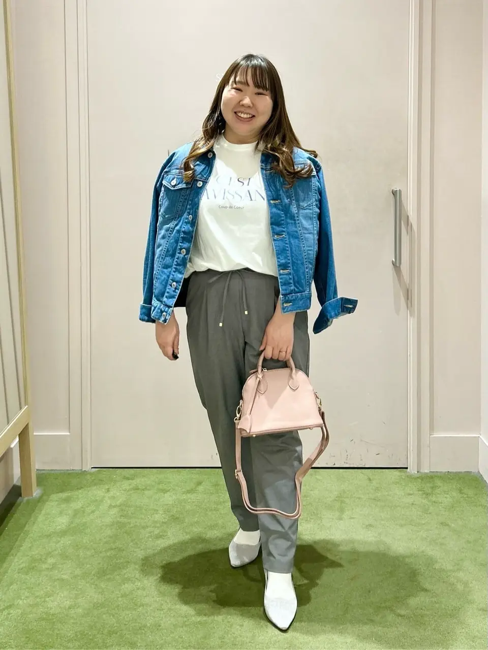 ANY O コーディネート画像