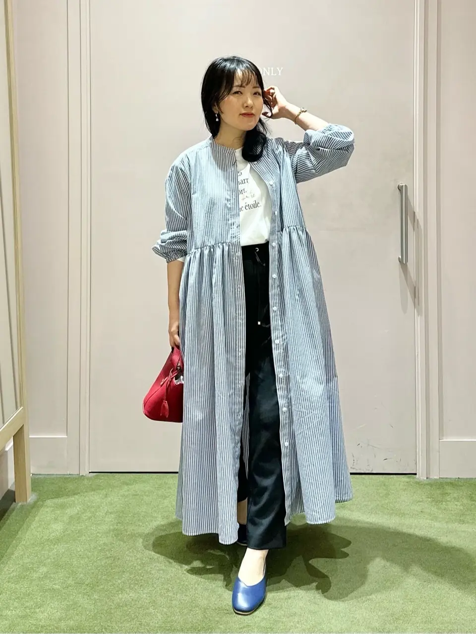 ANY フジコ コーディネート画像