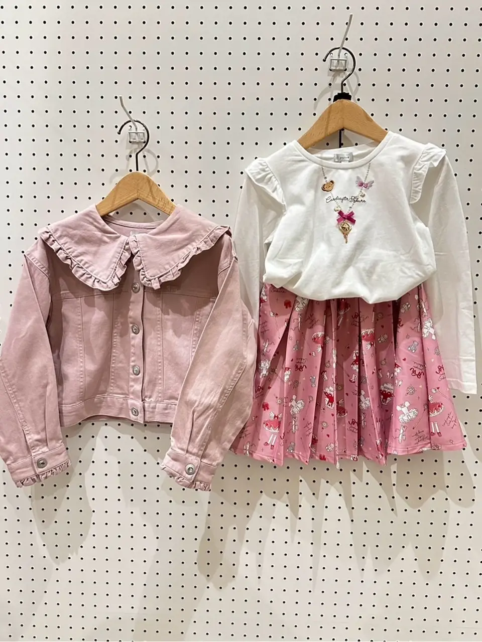 ANY 岡田 コーディネート画像