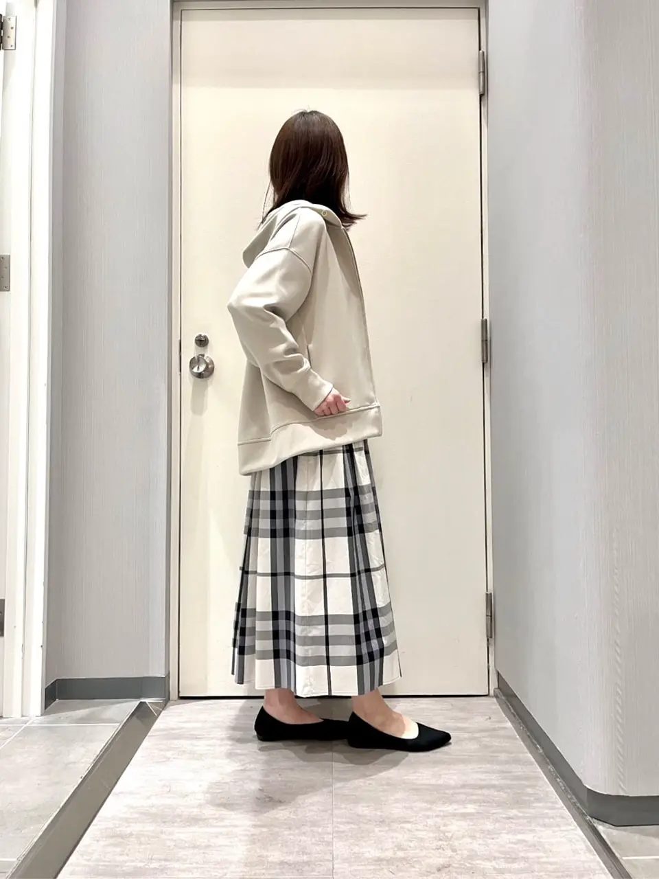 ANY 金井 コーディネート画像