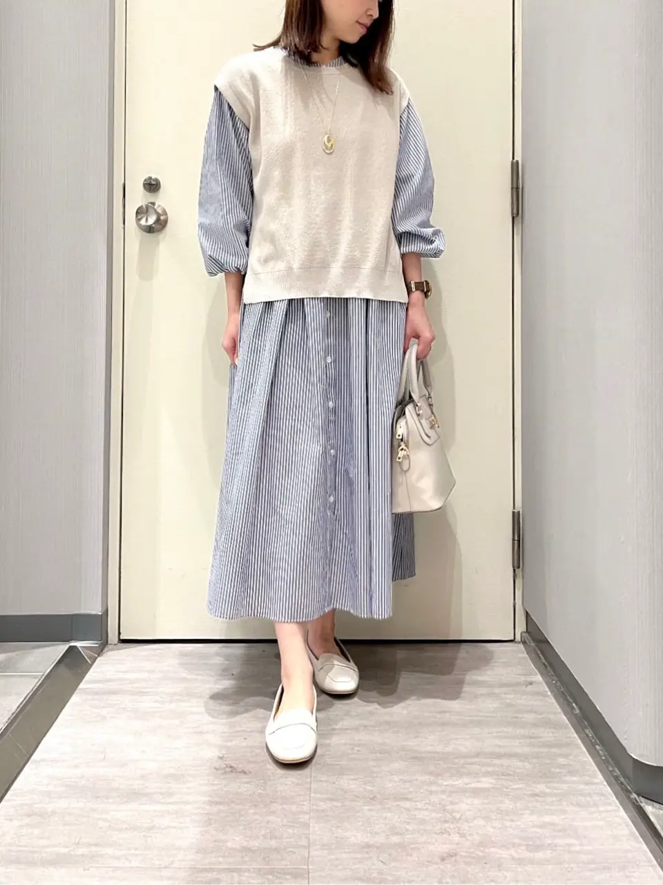 ANY 金井 コーディネート画像