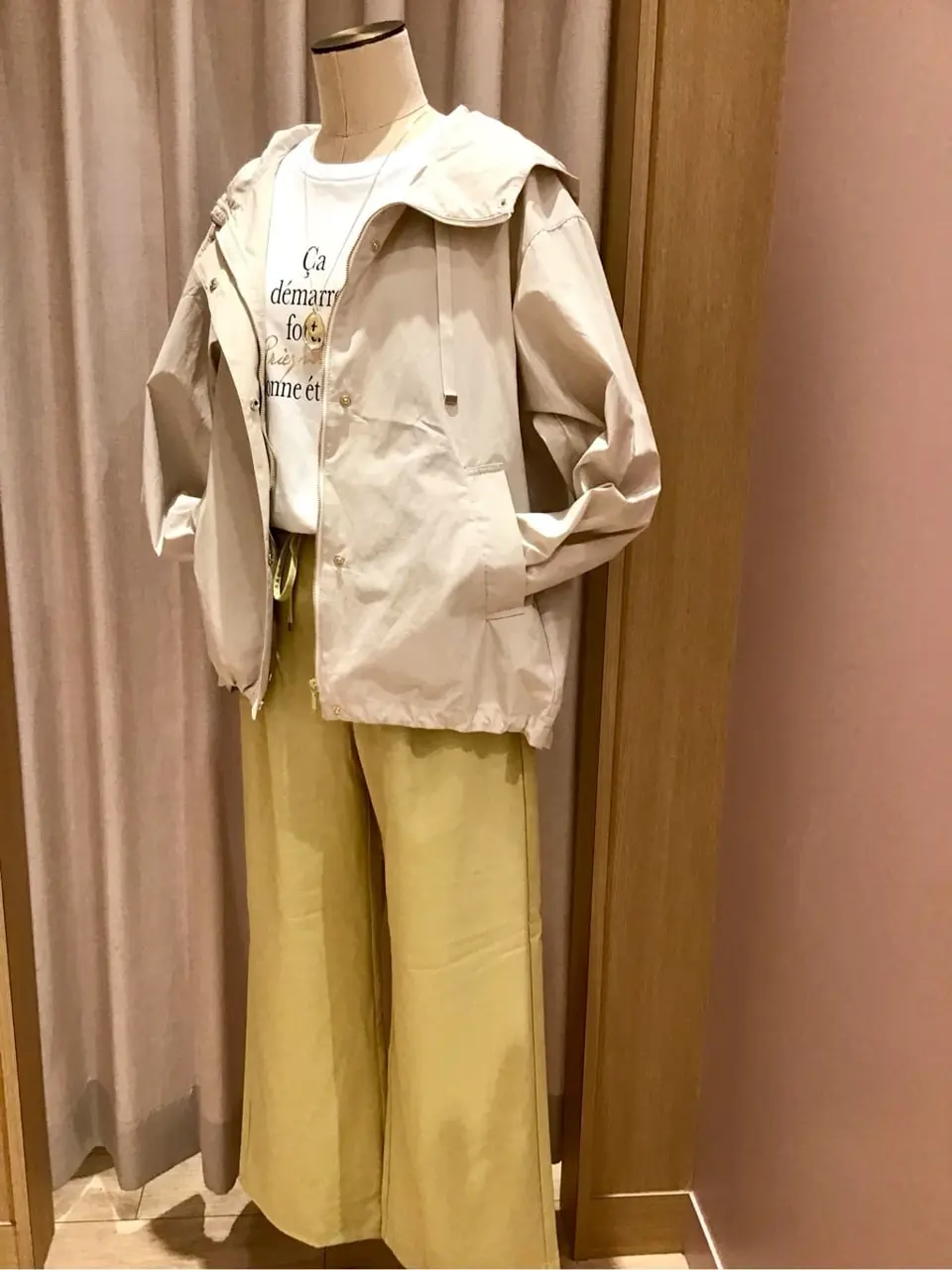 ANY 浅岡 コーディネート画像