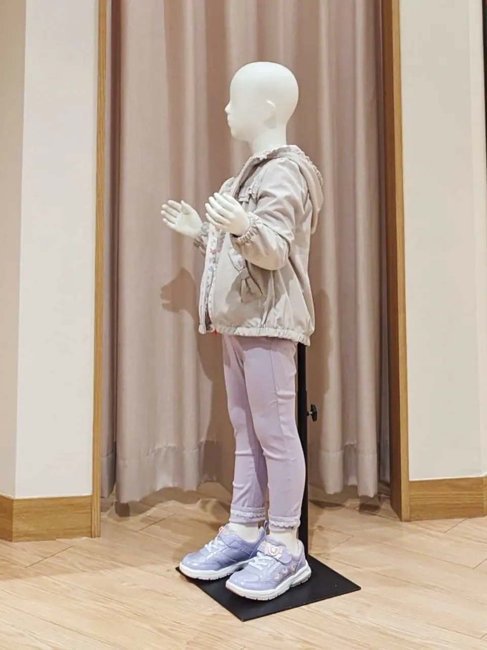 ANY 奥原 コーディネート画像