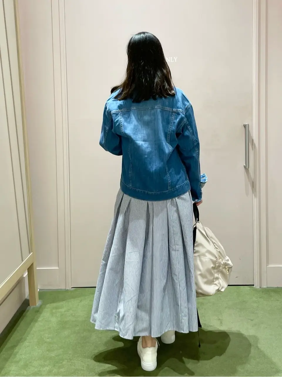 ANY 山本 コーディネート画像