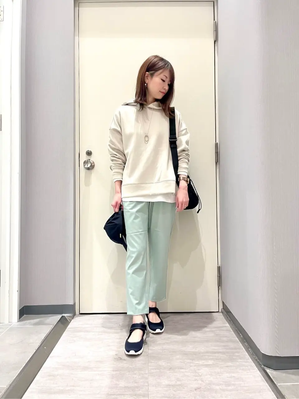 ANY 金井 コーディネート画像