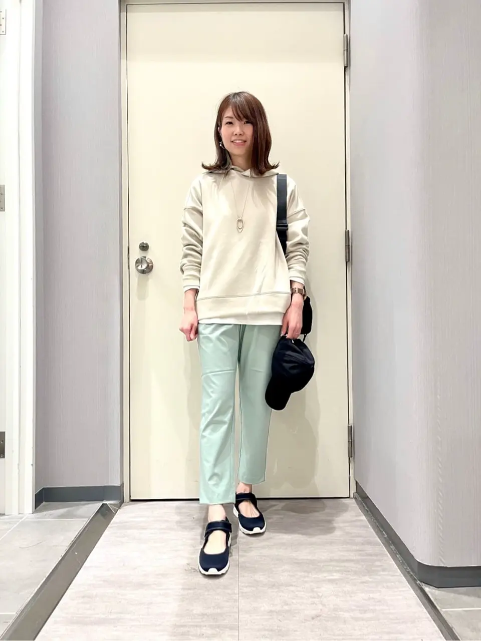 ANY 金井 コーディネート画像