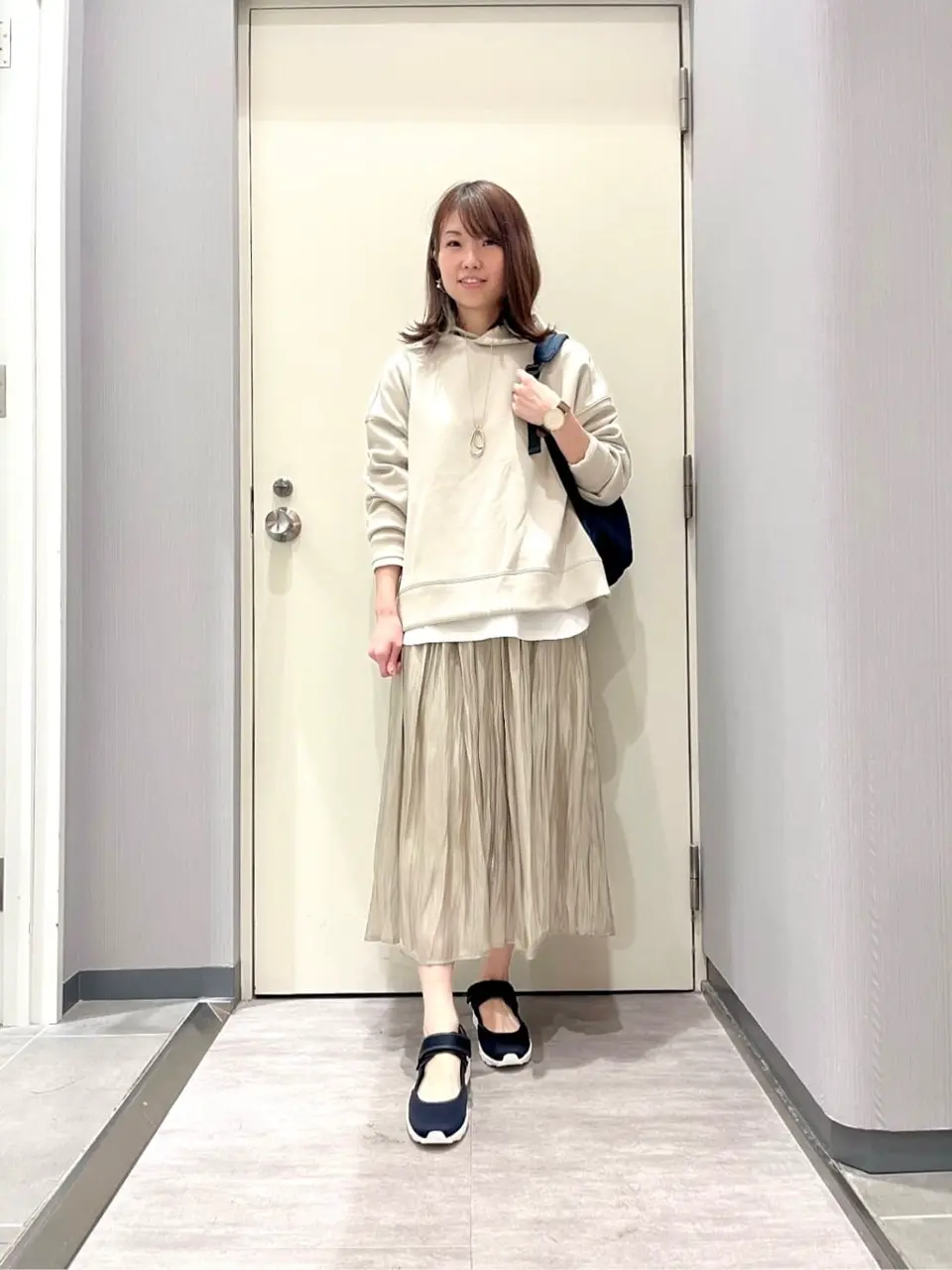 ANY 金井 コーディネート画像