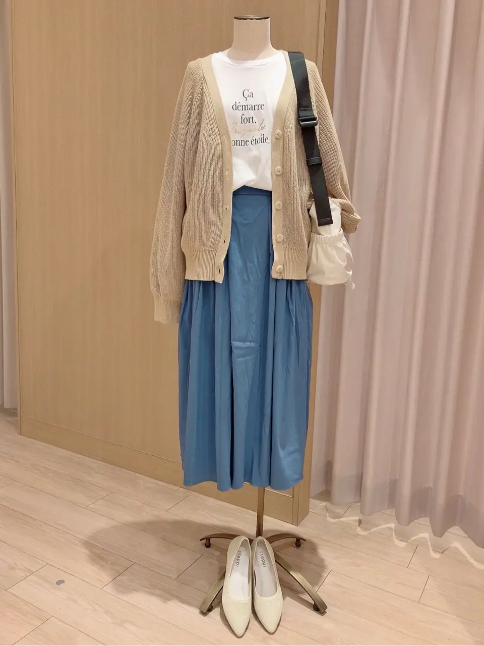 ANY 千葉 コーディネート画像