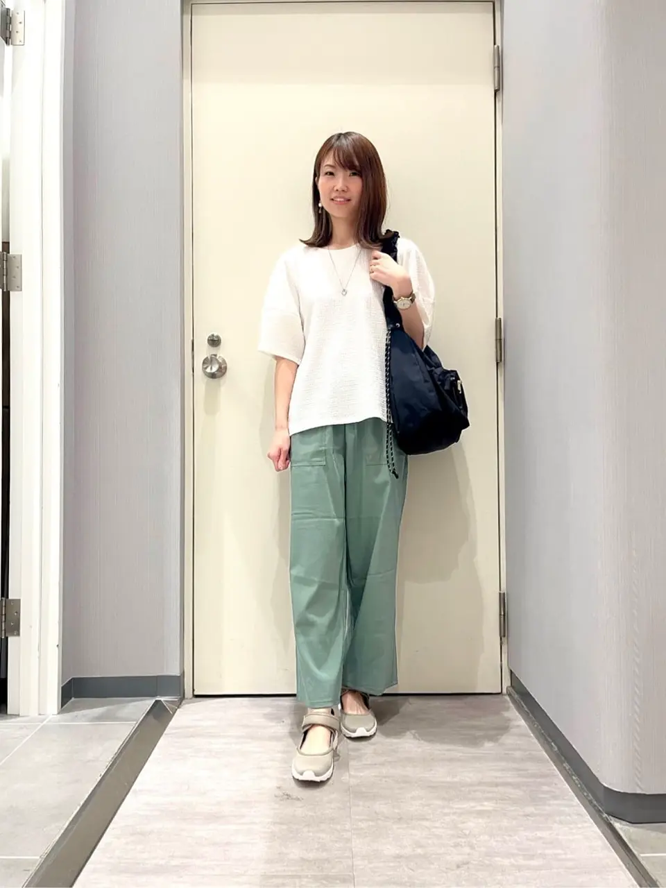 ANY 金井 コーディネート画像