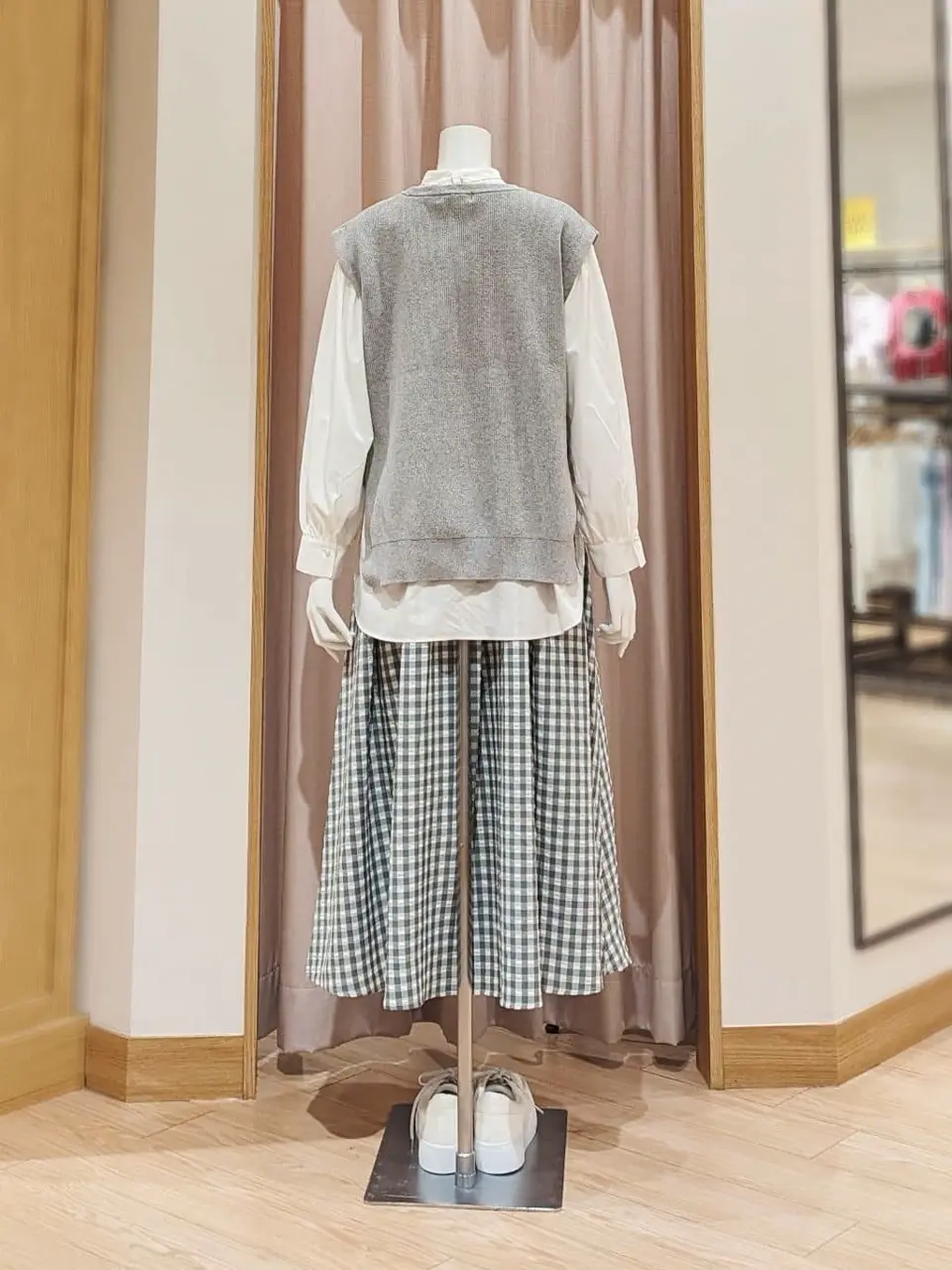 ANY 岩田 コーディネート画像