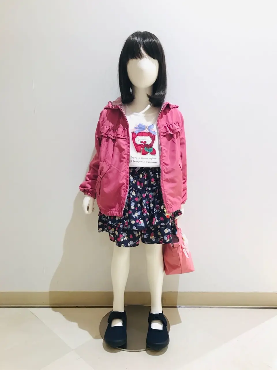 ANY 田口 コーディネート画像