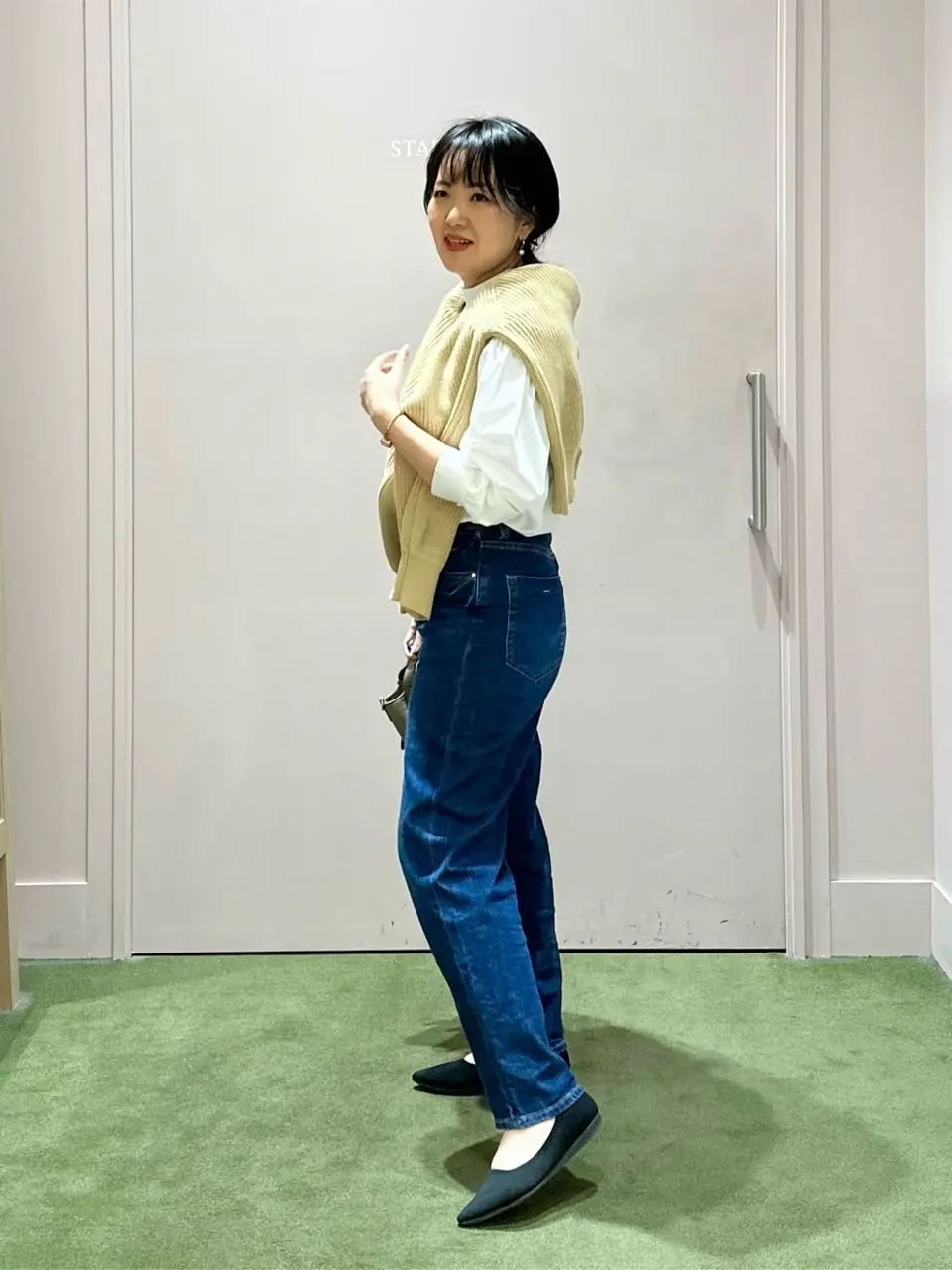 ANY フジコ コーディネート画像