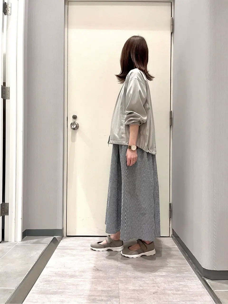 ANY 金井 コーディネート画像