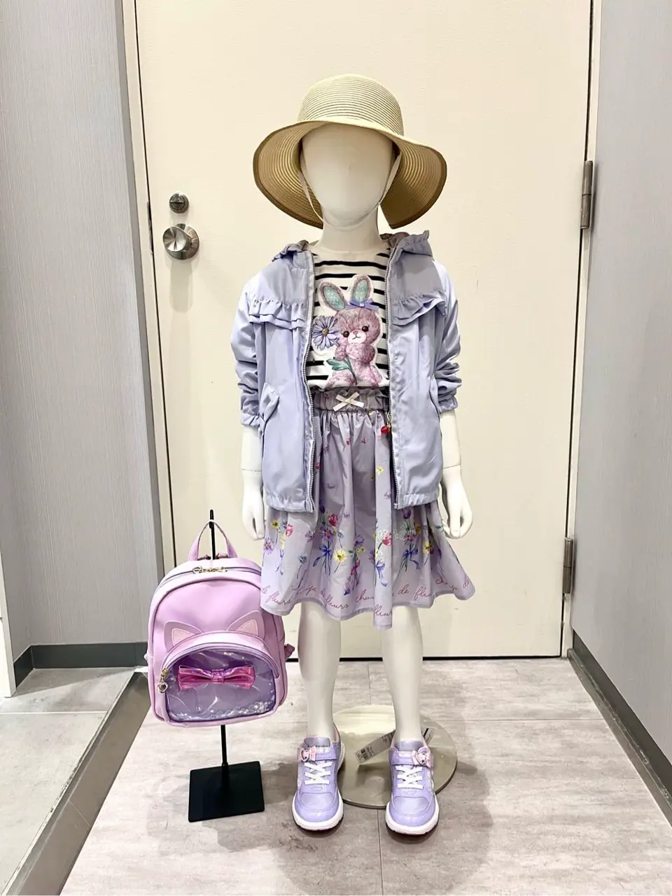 ANY 金井 コーディネート画像