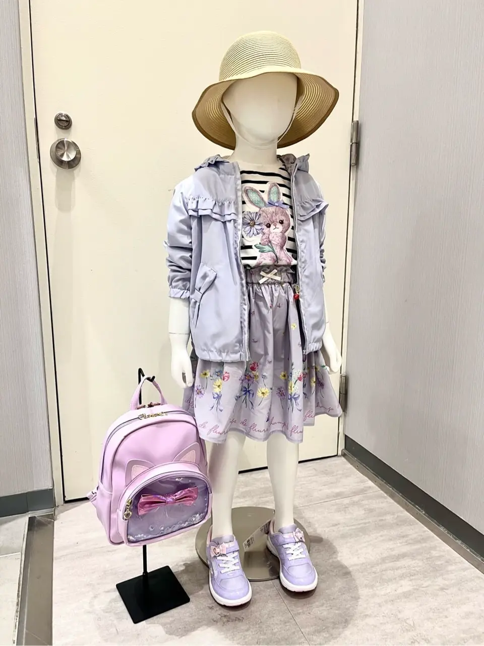 ANY 金井 コーディネート画像