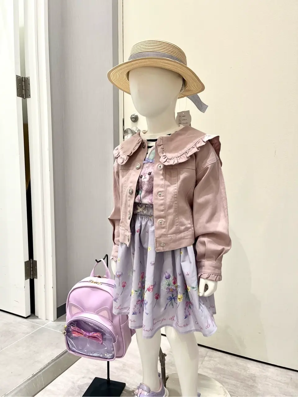 ANY 金井 コーディネート画像