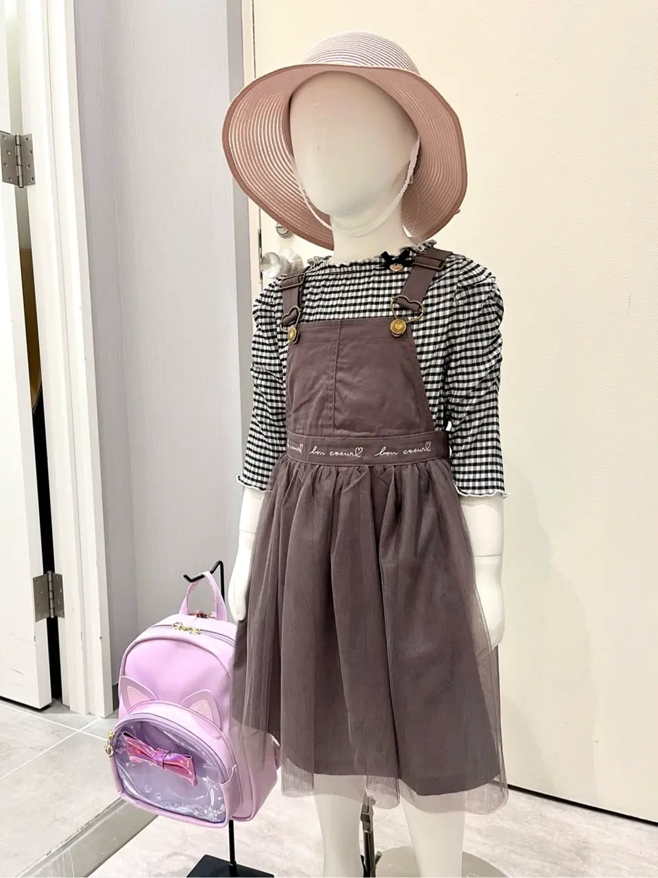 ANY 金井 コーディネート画像