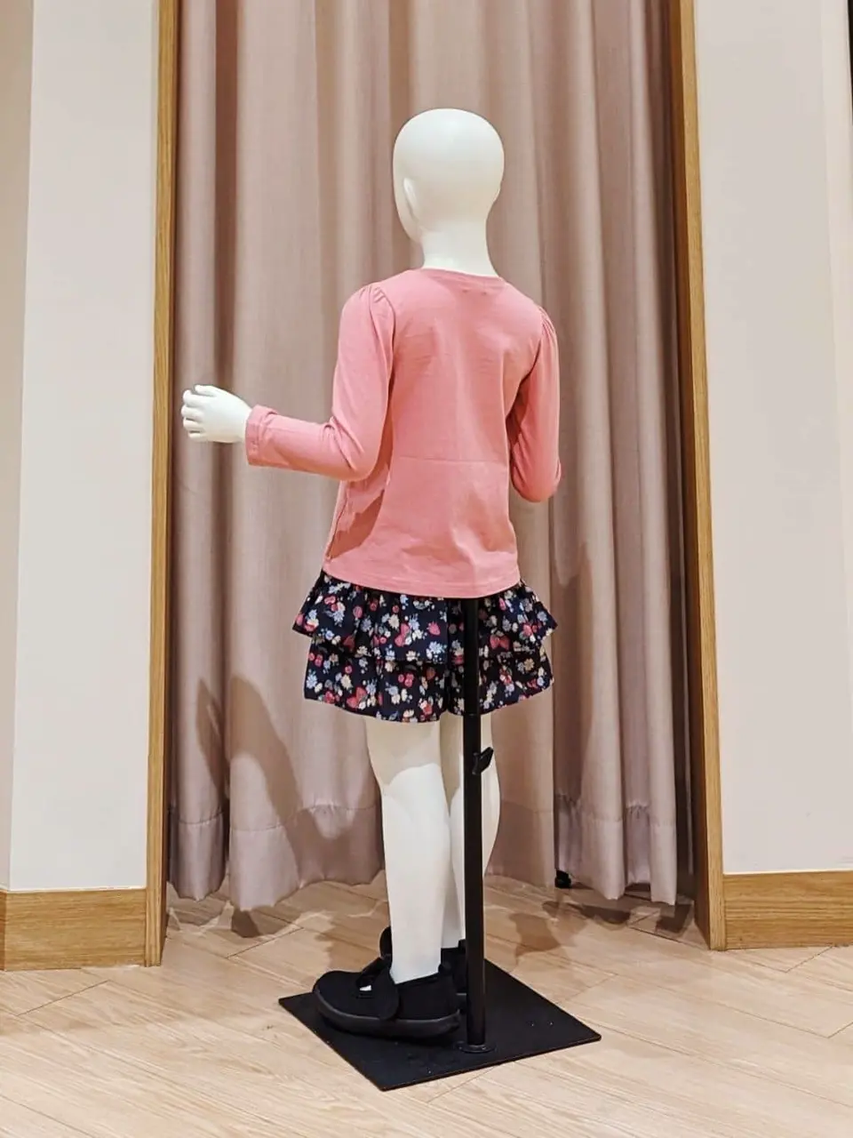 ANY 奥原 コーディネート画像