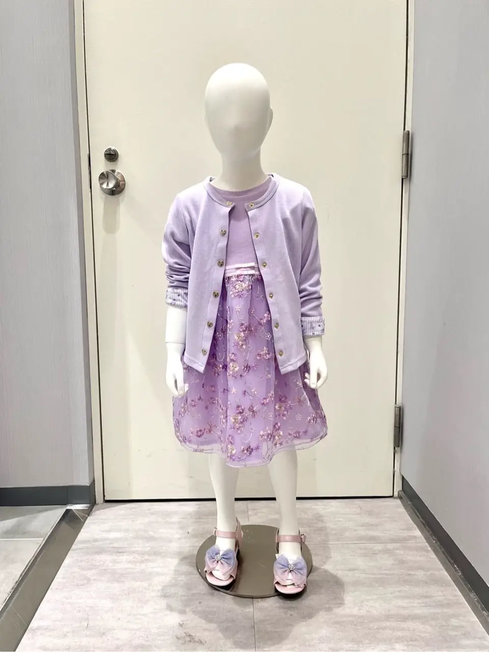 ANY 金井 コーディネート画像