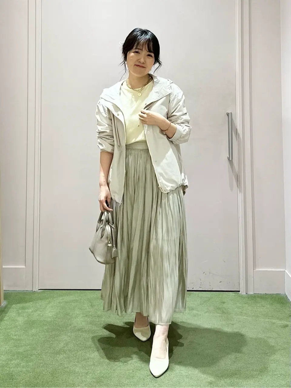 ANY フジコ コーディネート画像