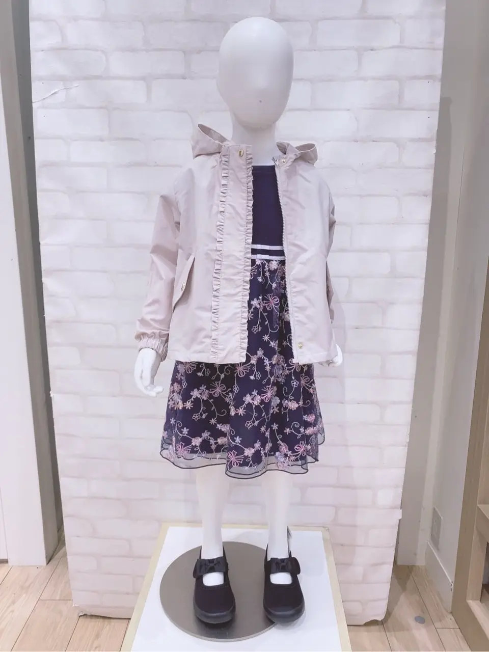 ANY 嶋田 コーディネート画像