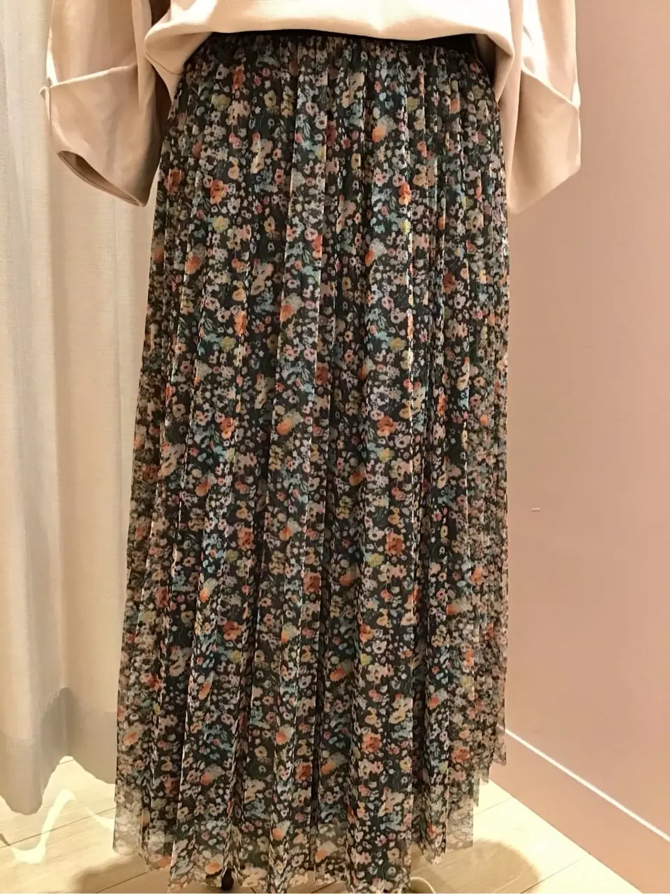 ANY 浅岡 コーディネート画像