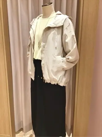 ANY 浅岡 コーディネート画像