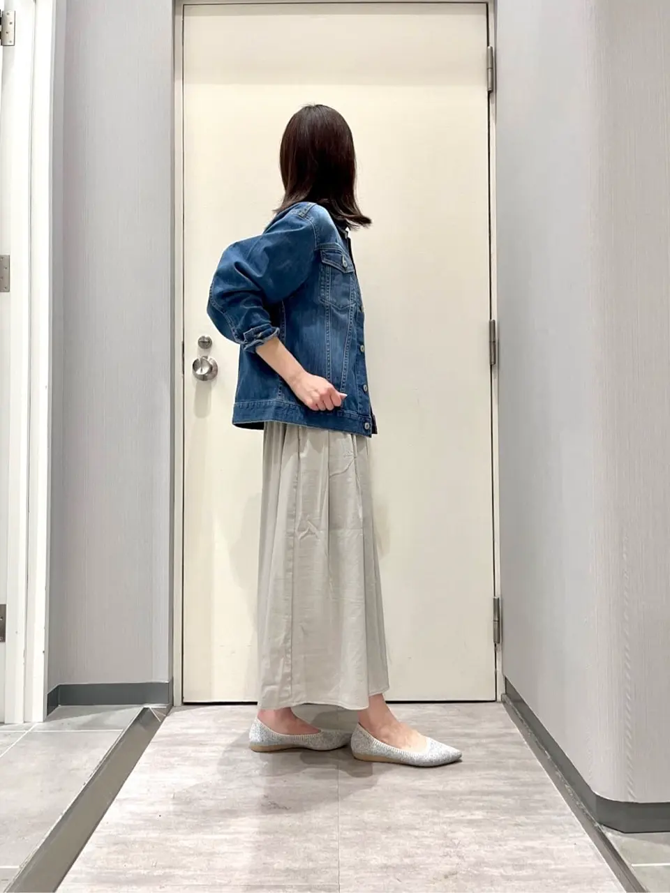 ANY 金井 コーディネート画像