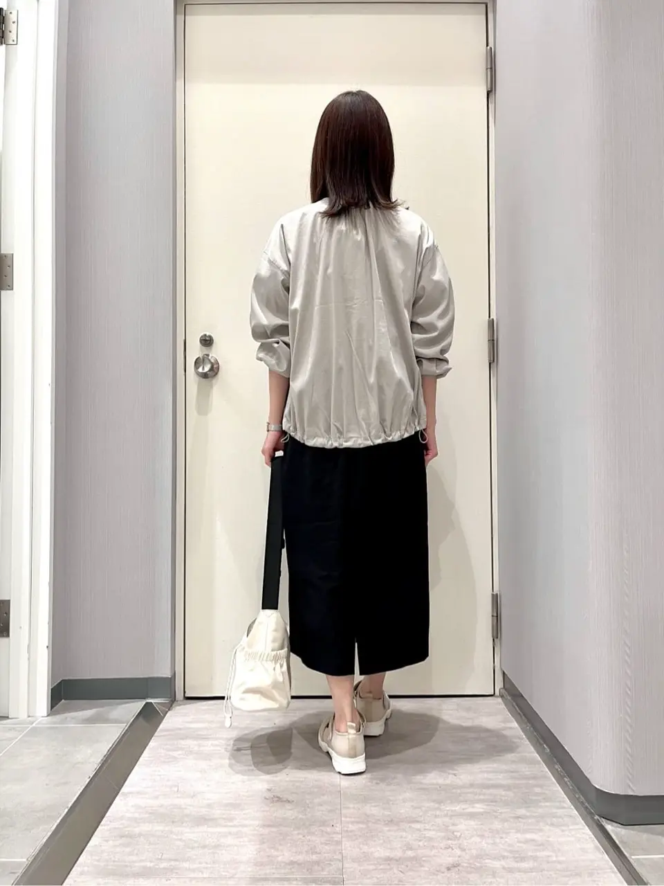 ANY 金井 コーディネート画像