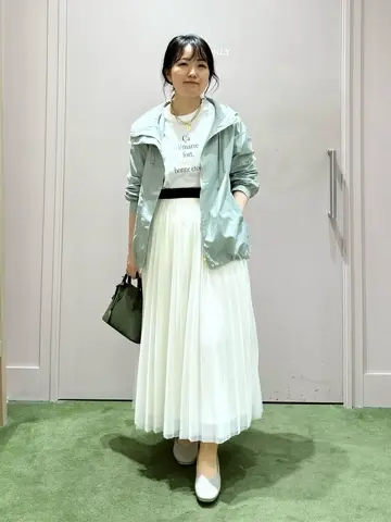 ANY フジコ コーディネート画像