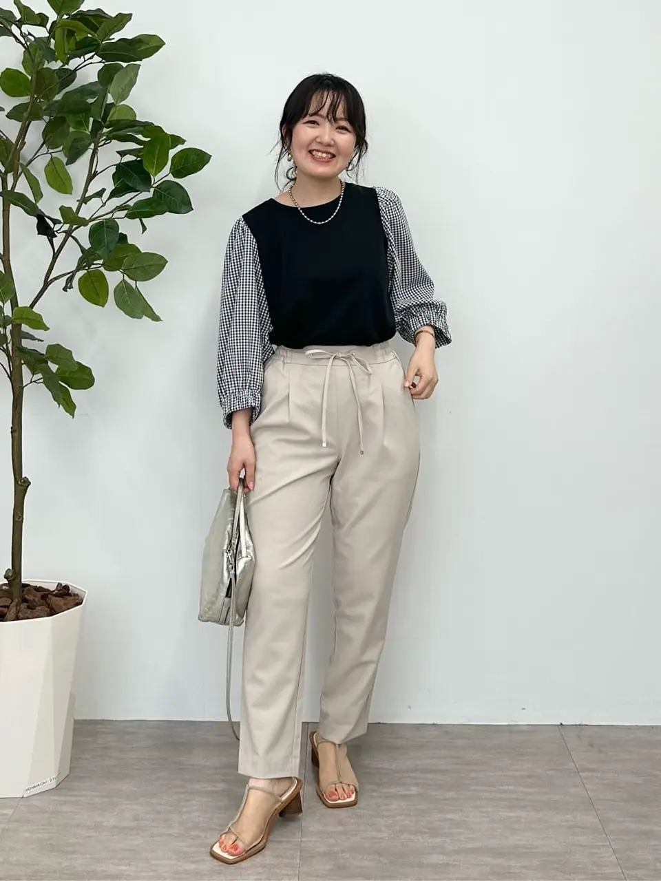 ANY フジコ コーディネート画像